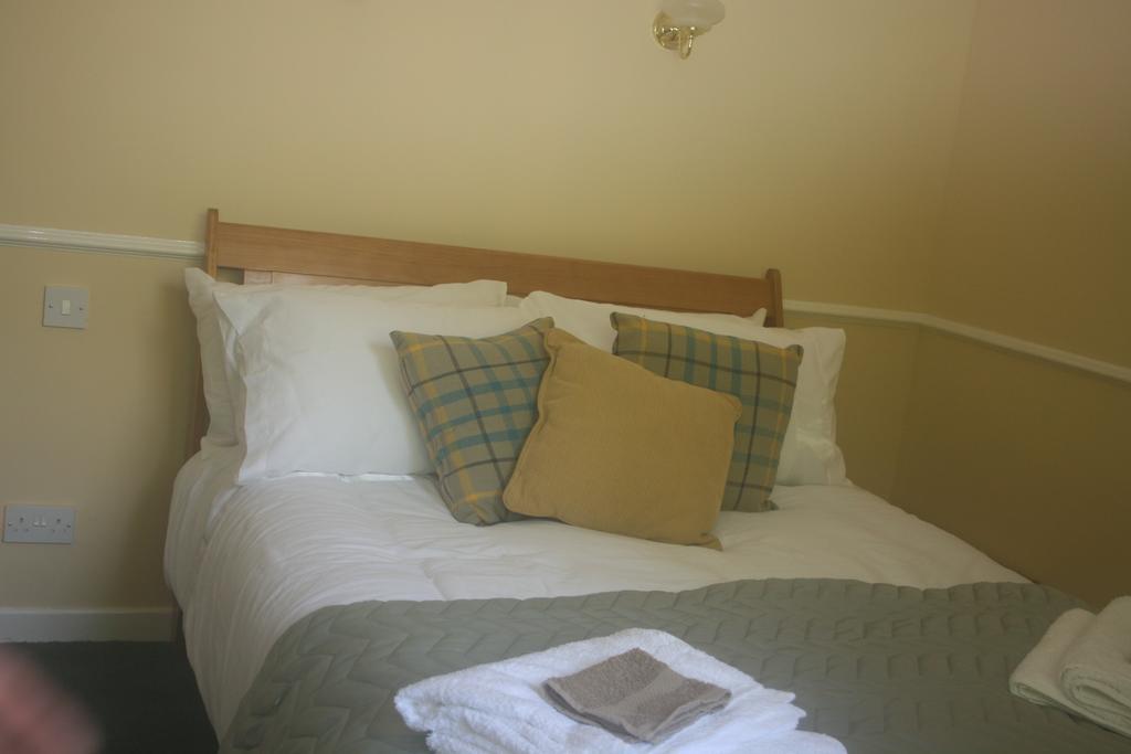 Laragh Mountain View Lodge Saggart Номер фото